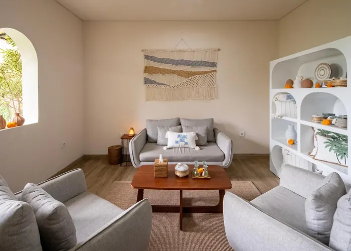 Hotel Kayumas 4*