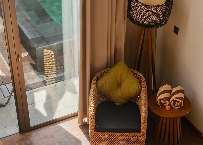 Hotel Kayumas Seminyak