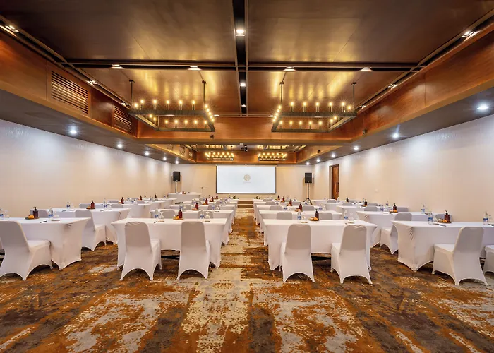 Kayumas Hotel Seminyak