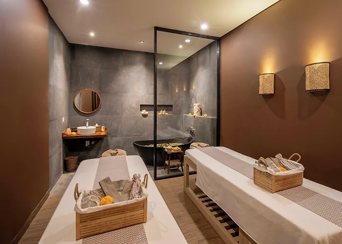 Hotel Kayumas Seminyak